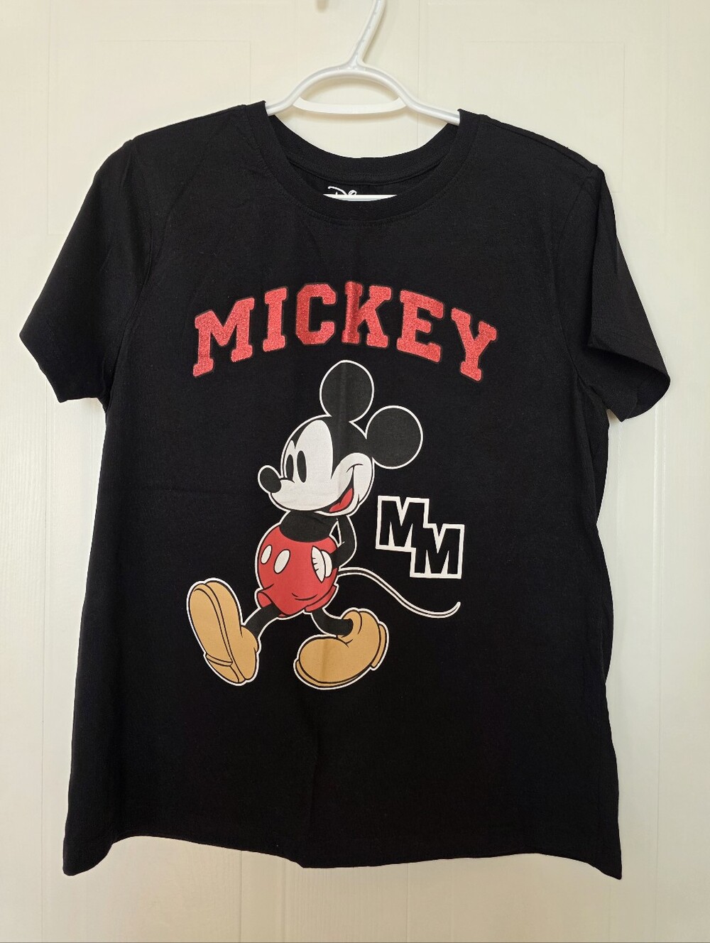 Disney Classic Mickey Mouse Graphic Short Sleeve Tshirt, Black/Red, Medium